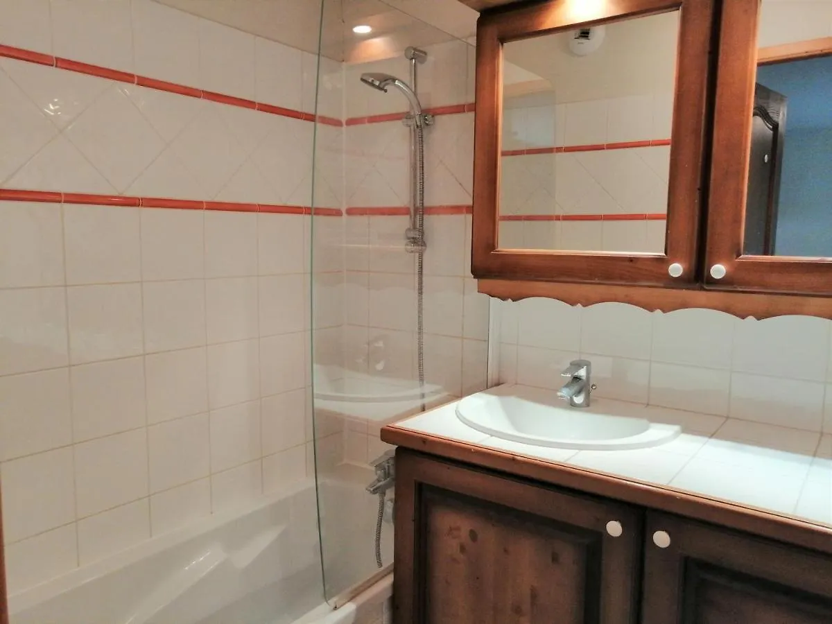 Morillon 1100: T3, 7 Pers, Animaux Admis, Parking, Wifi, 50M Des Pistes - Fr-1-412-15 Apartment France